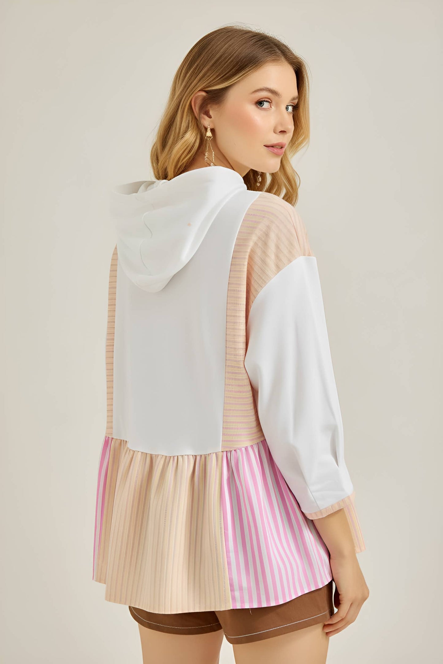 The White Harbor Hoodie | Trendility