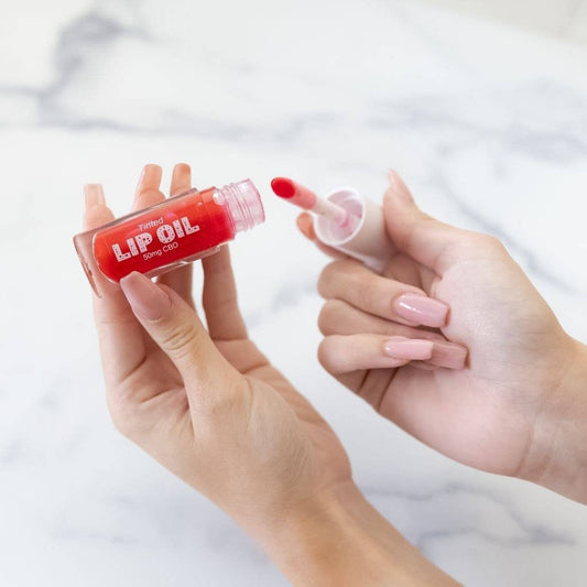 Twine CBD Lip Oil – Candy Apple