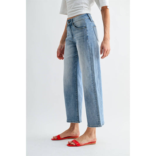MID-RISE STRAIGHT ANKLE LOOSE FIT | Mica Denim