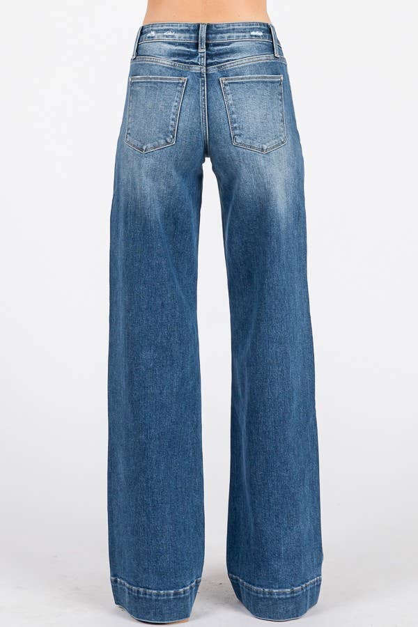 The Sunday Jean | Petra 153