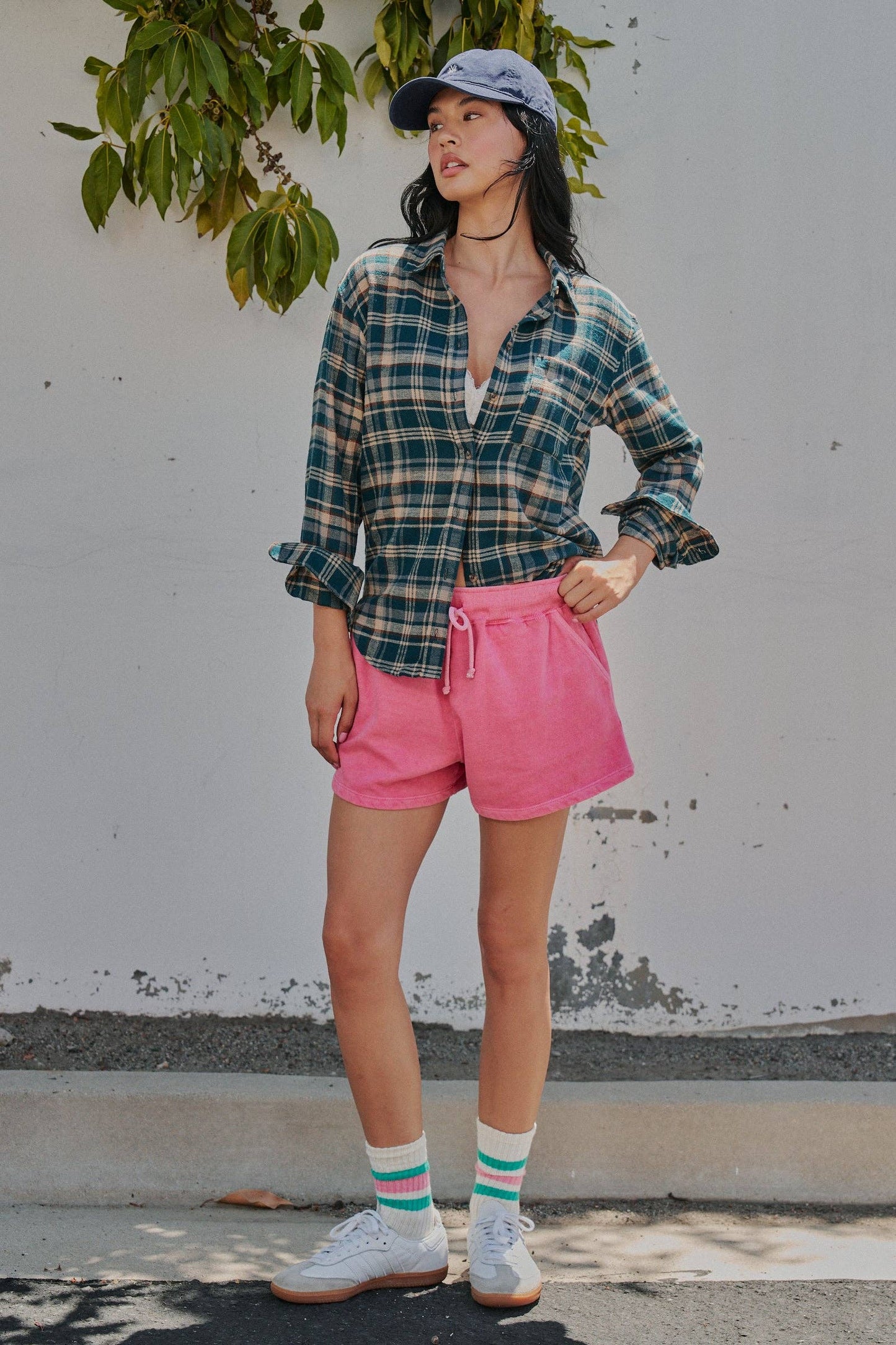 Mrs. Plaid Button Up | Urban Daizy