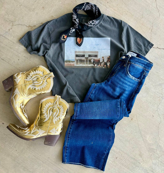 Herefords in Marfa Midi Tee | Hank & Scoot