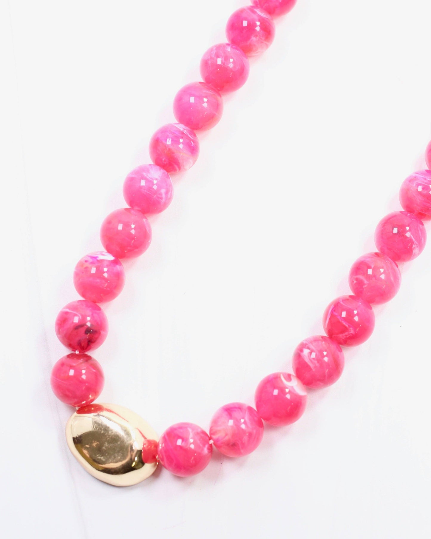 Brooklyn Bold Stone Necklace Fuchsia | Caroline Hill