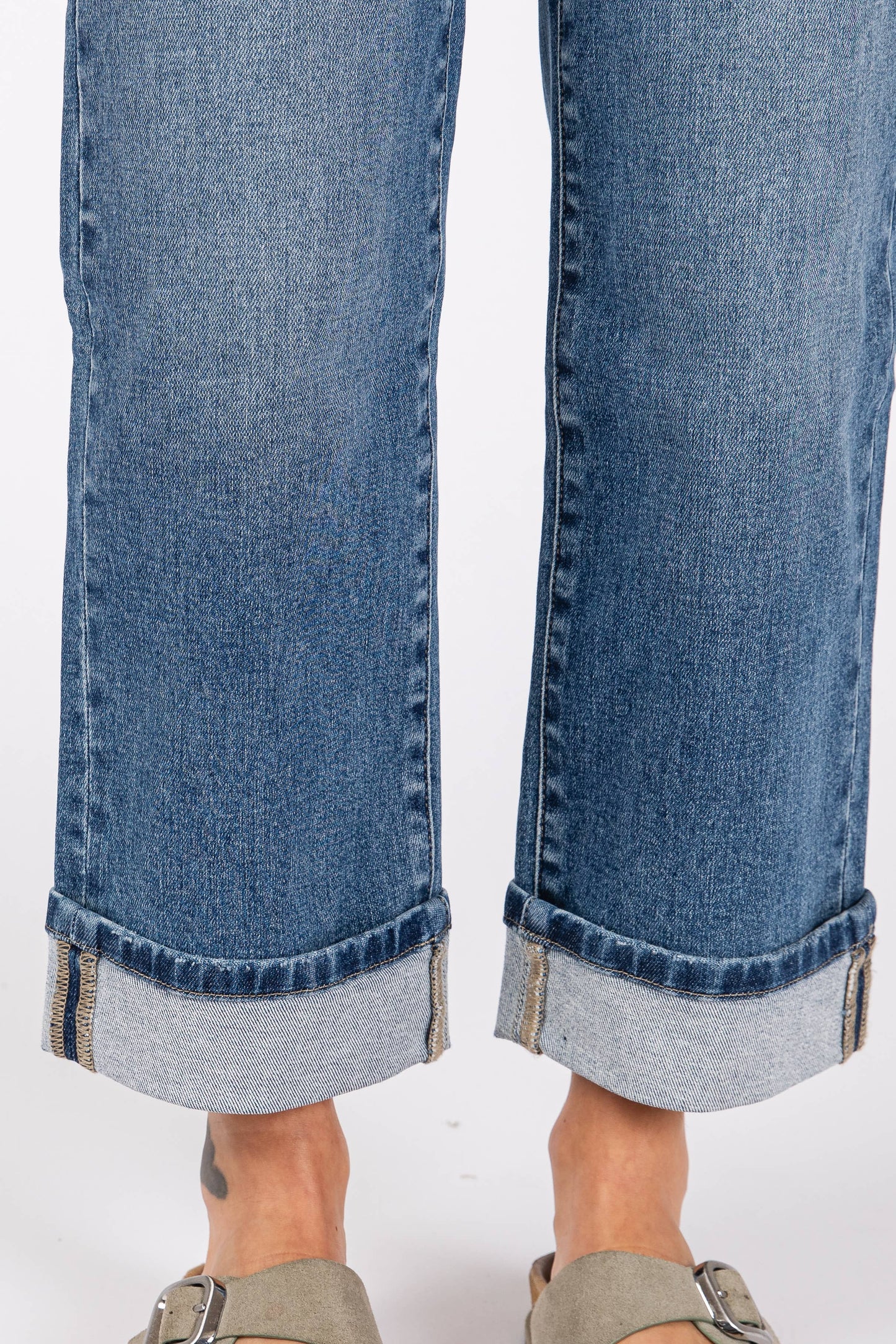 High Rise Stretch Cuffed Jean | Petra 153