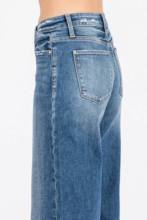 The Sunday Jean | Petra 153