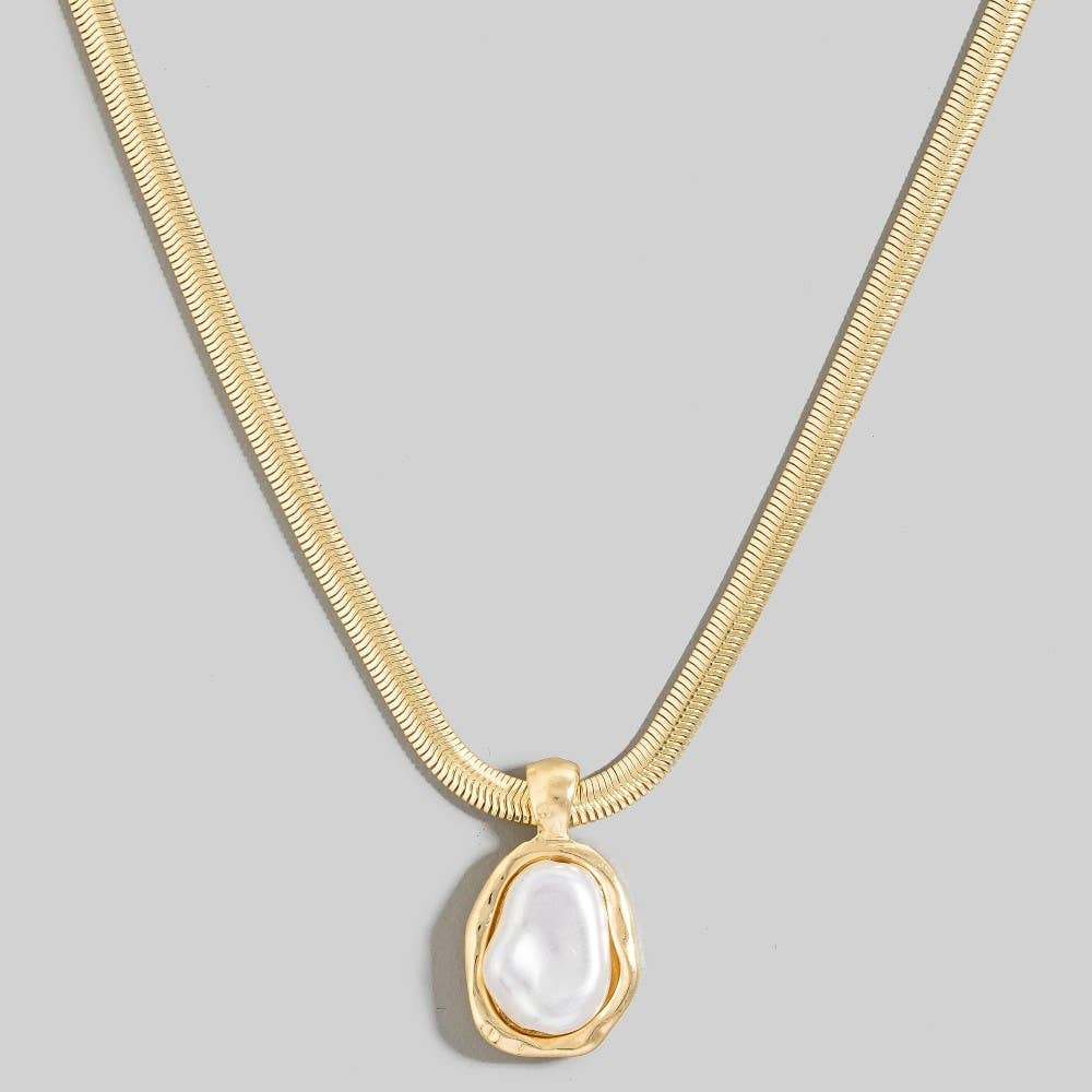 Pearl Pendant Herringbone Chain Necklace