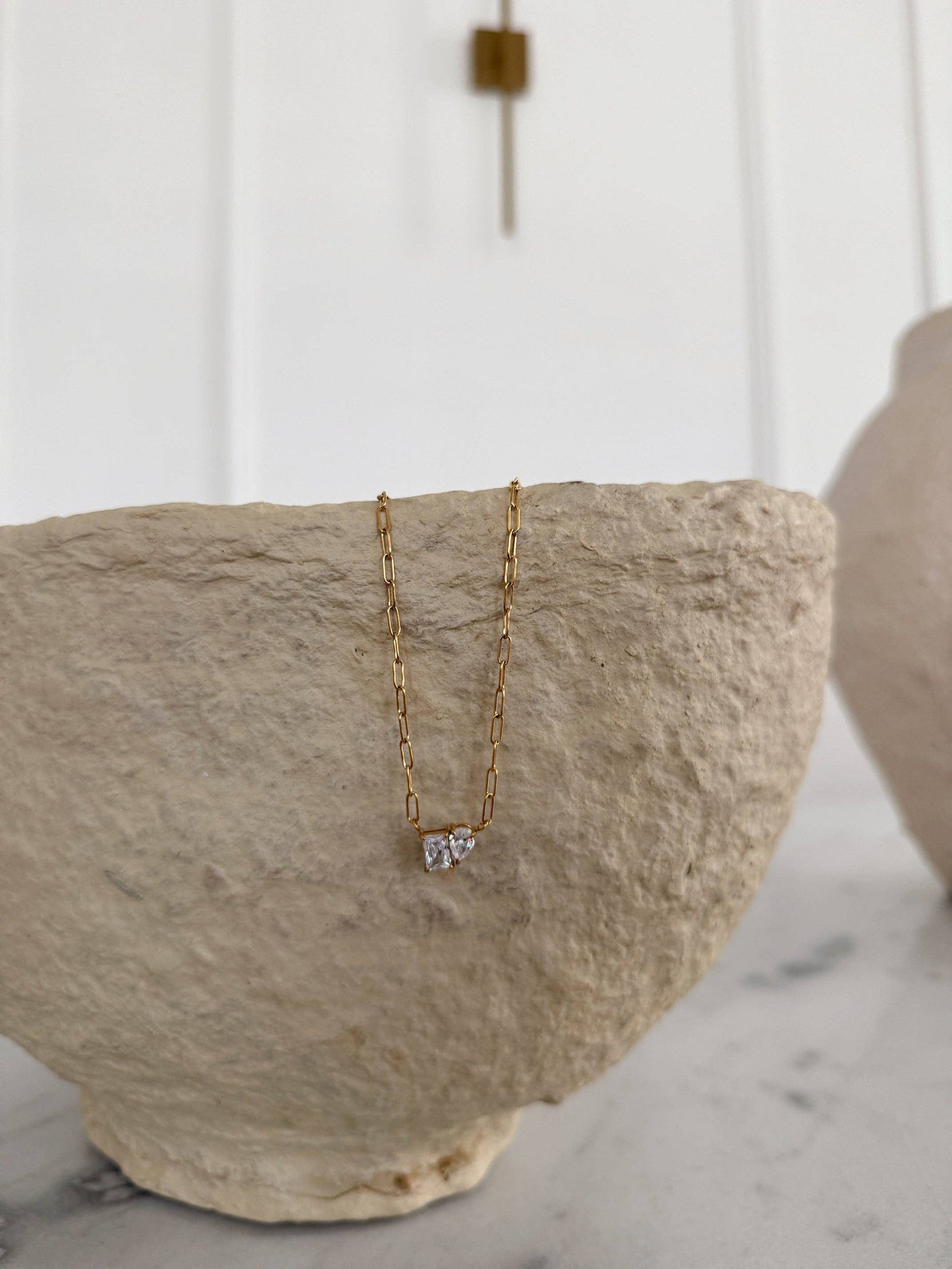 NAOMI NECKLACE