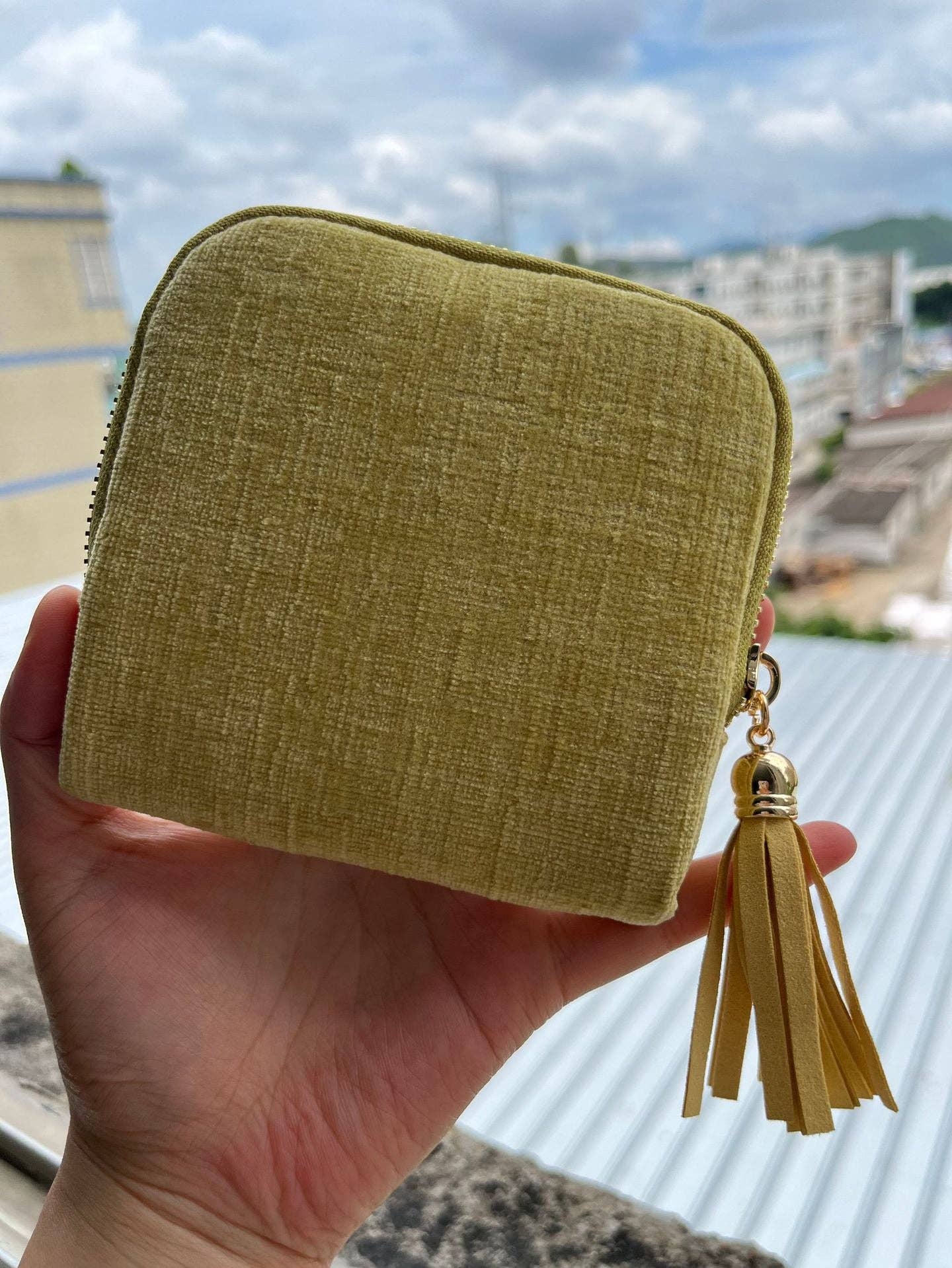 The Jewelry Pouch (4 Colors)