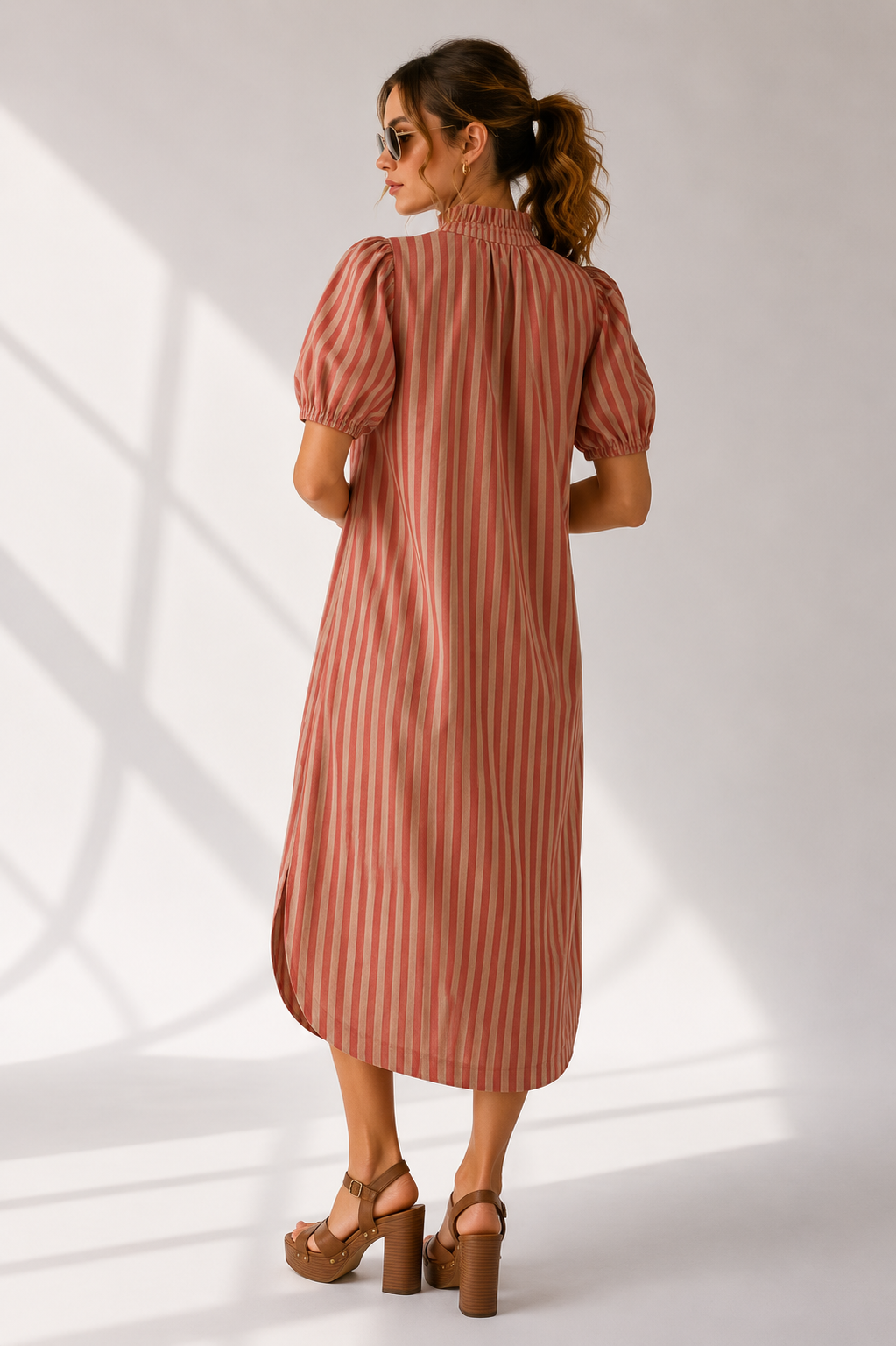 The Rusty Dress | Entro