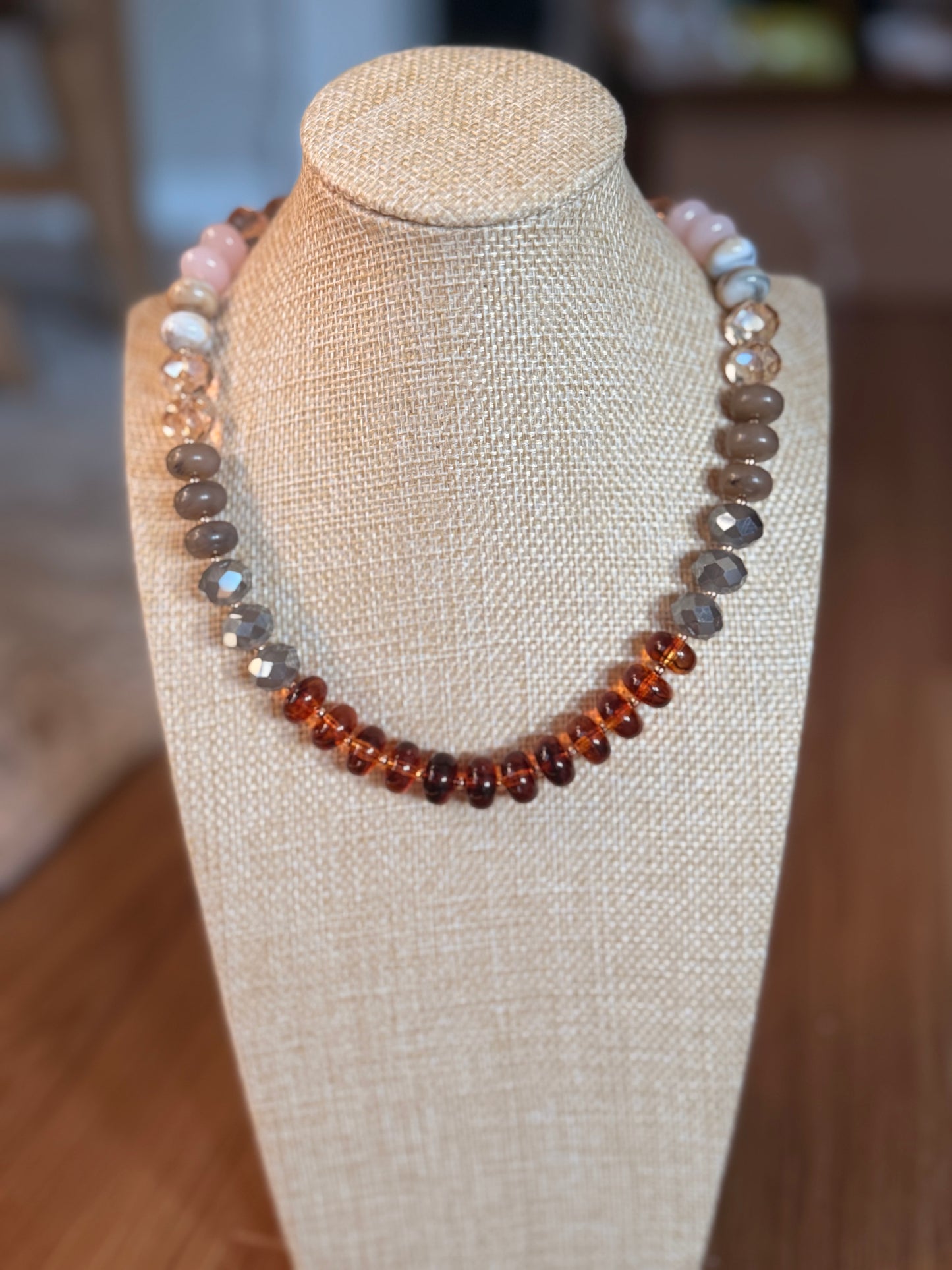 Mixed Faceted And Marble Resin Disc Beads Necklace