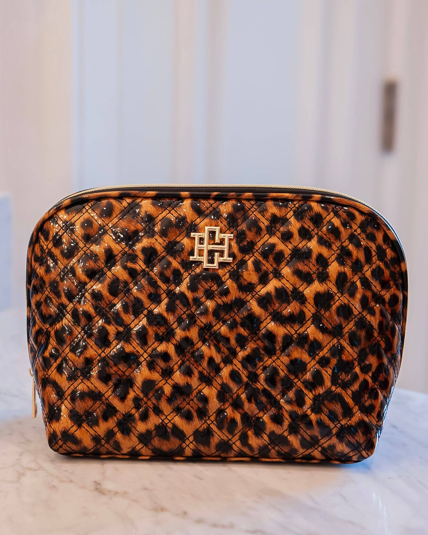 Capri Large Pouch Spotted Patent
