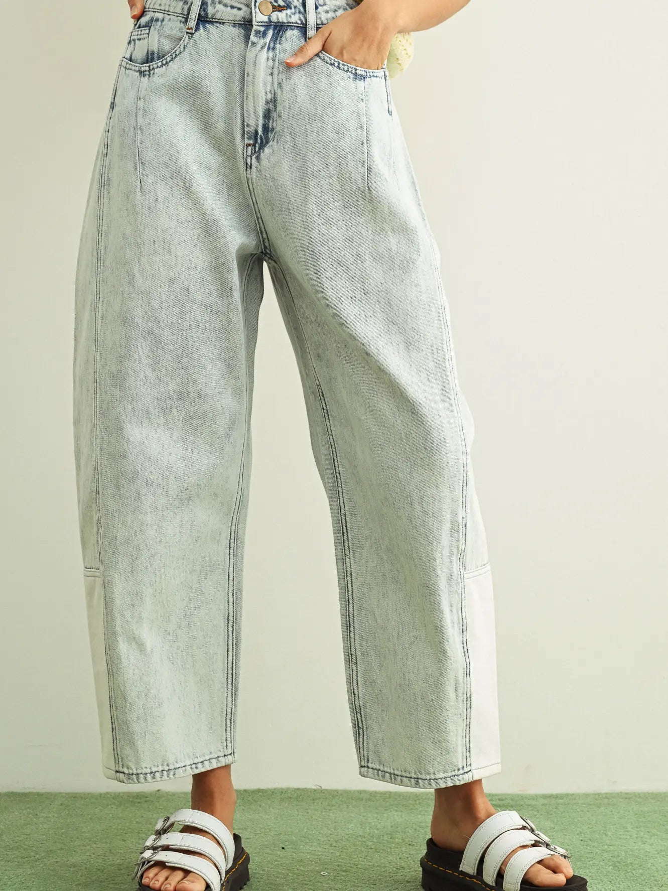The Crop Cut Jean | Miou Muse