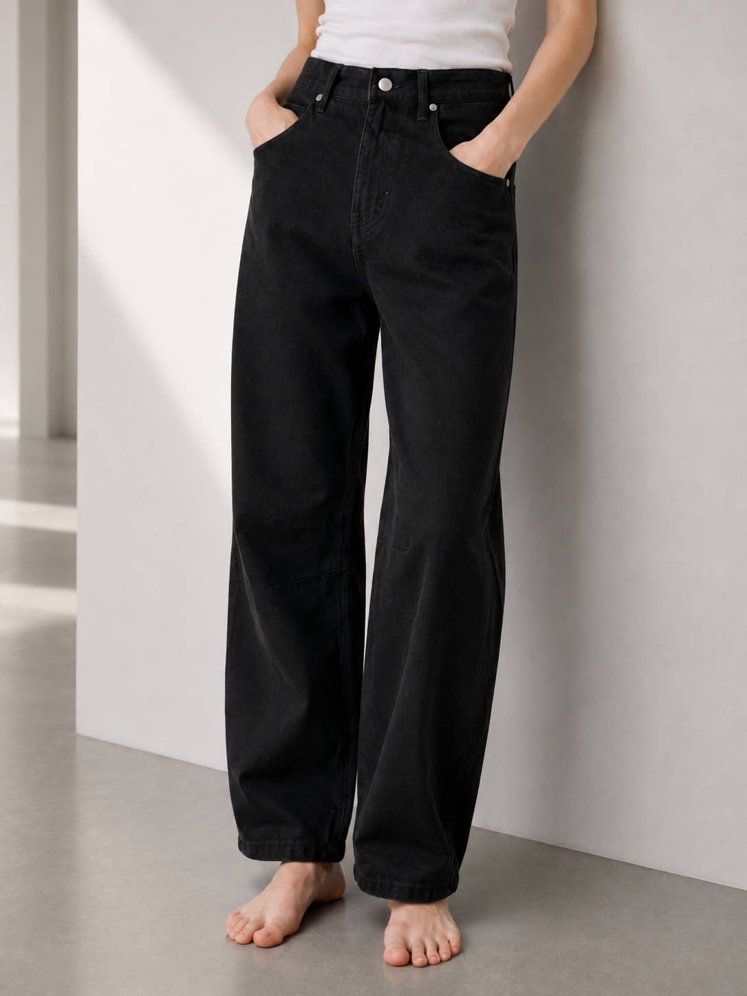 Crop Straight Black Denim | Luzina
