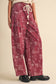BANDANA PRINT PLEATED BARREL PANTS MP5390