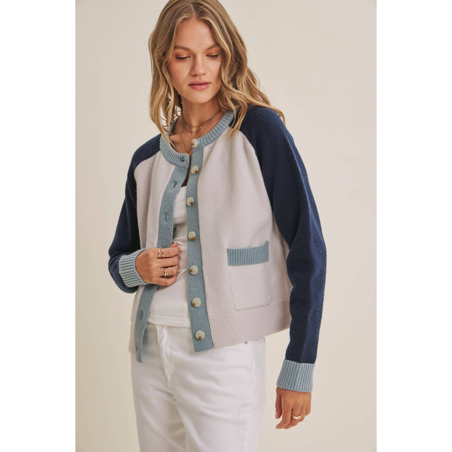 The Stars Hollow Cardi (2 Colors) | In February