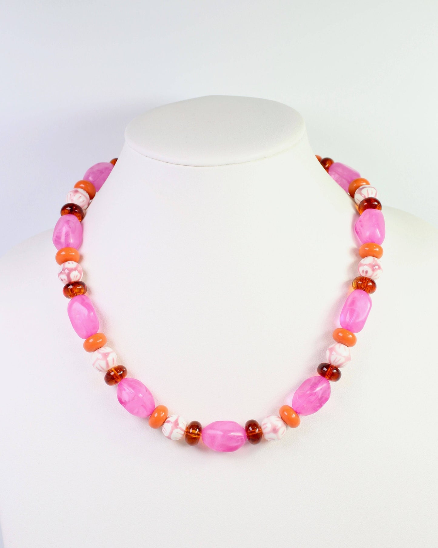 Sedalia Mixed Beaded Necklace Fuchsia | Caroline Hill