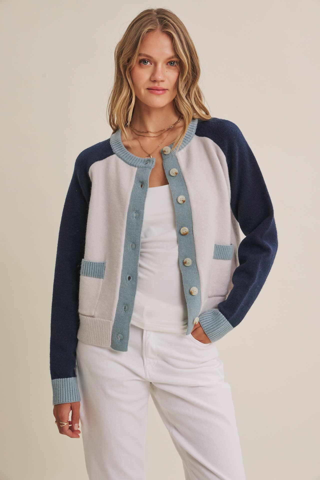 The Stars Hollow Cardi (2 Colors) | In February