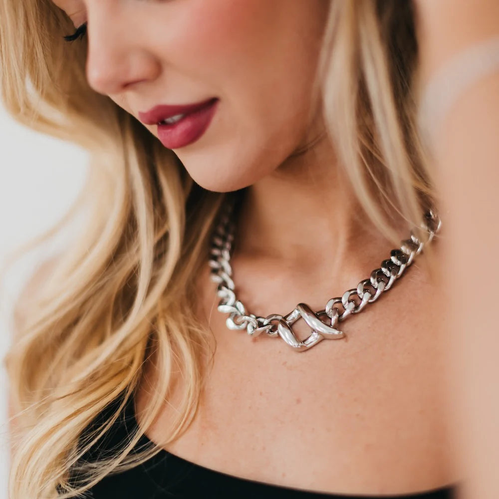 Viviana Chain Necklace